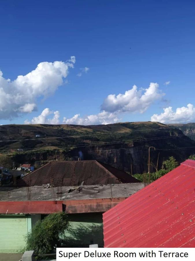 Odyssey'S Pateng Homestay, Cherrapunji Luaran gambar
